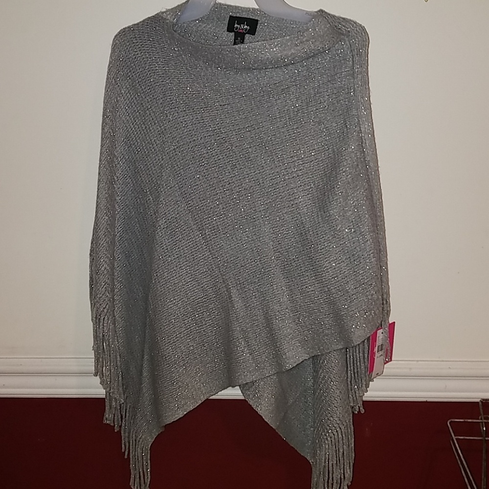 poncho sweater brand new juniors XL